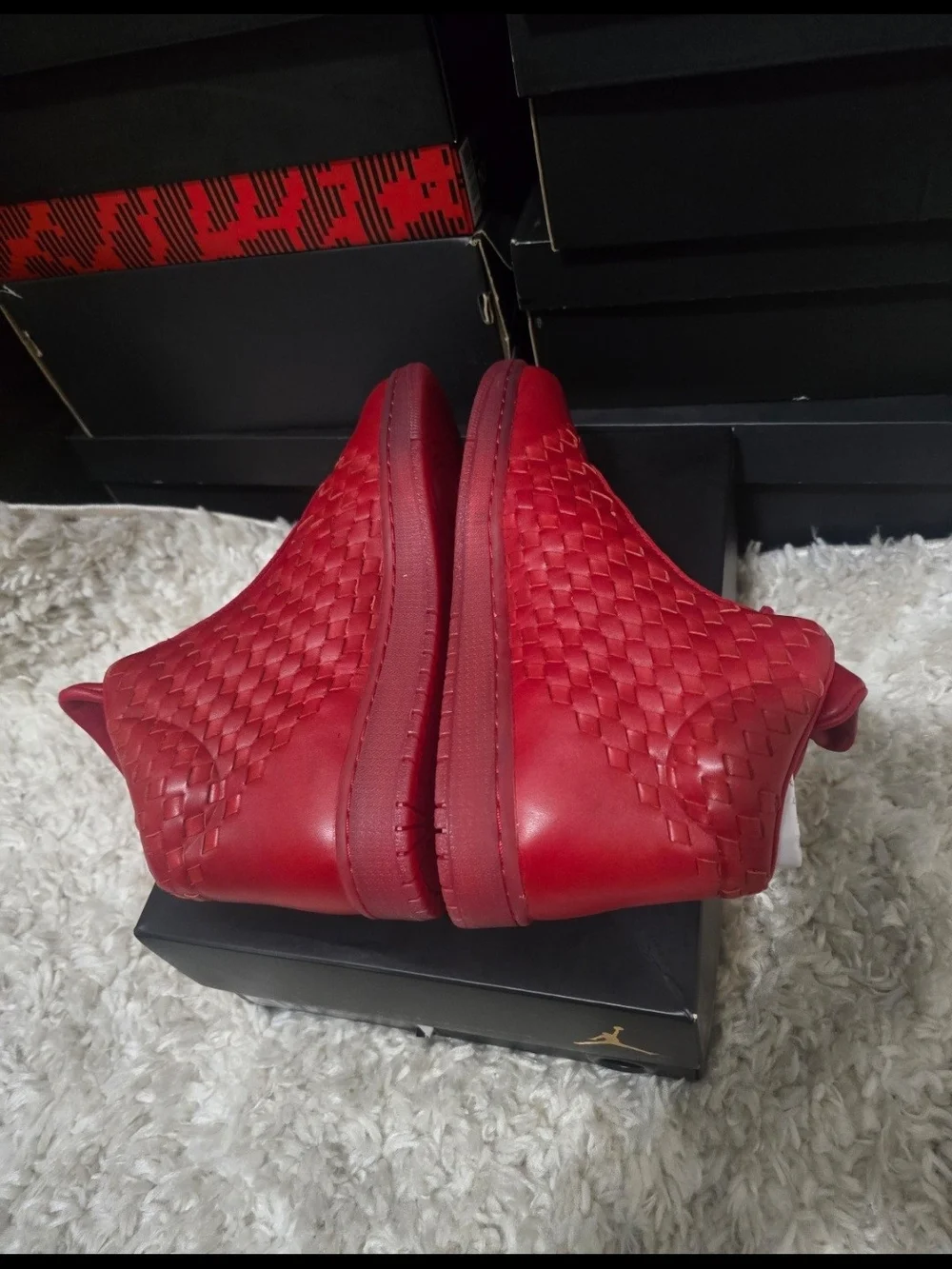 Jordan Shine colors Varsity Red Man shoe Size 10.5